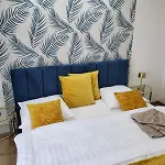 Mirka & Franck Aircon Clim, Apartment Chic, Garage & Parking Free Included